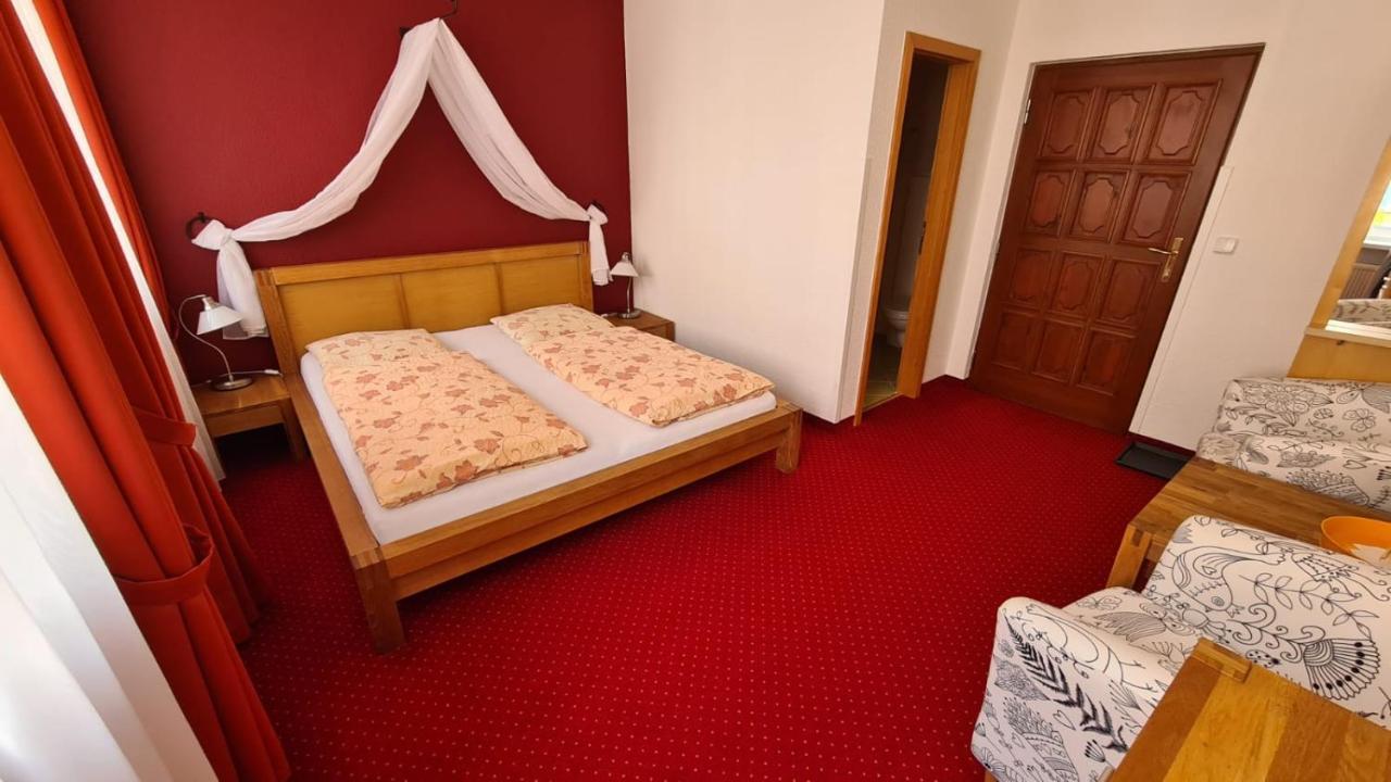 Penzion Valkoun-Lilienfeld Karlovy Vary Dış mekan fotoğraf