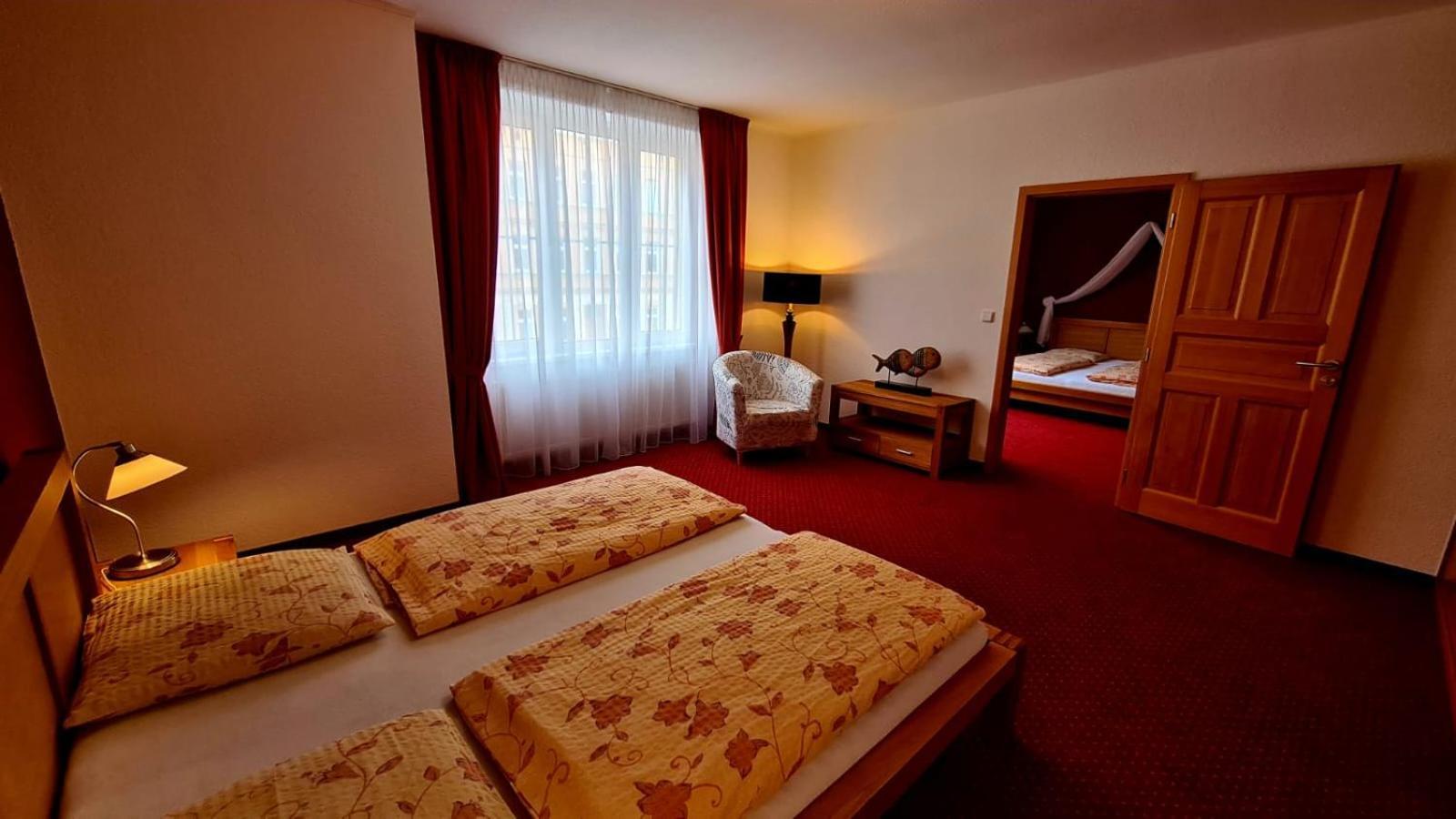 Penzion Valkoun-Lilienfeld Karlovy Vary Dış mekan fotoğraf
