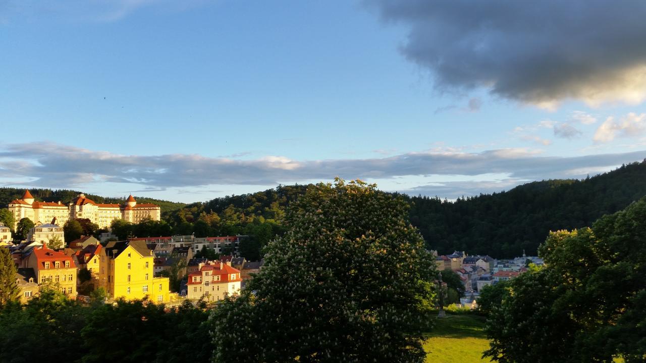 Penzion Valkoun-Lilienfeld Karlovy Vary Dış mekan fotoğraf